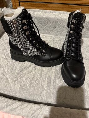 Nine West Black & White Tweed Lace-Up Combat Boots